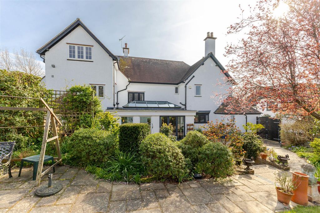 Additional image 26 of 6 bed detached house for saleCollington Avenue, Bexhill-On-Sea TN39