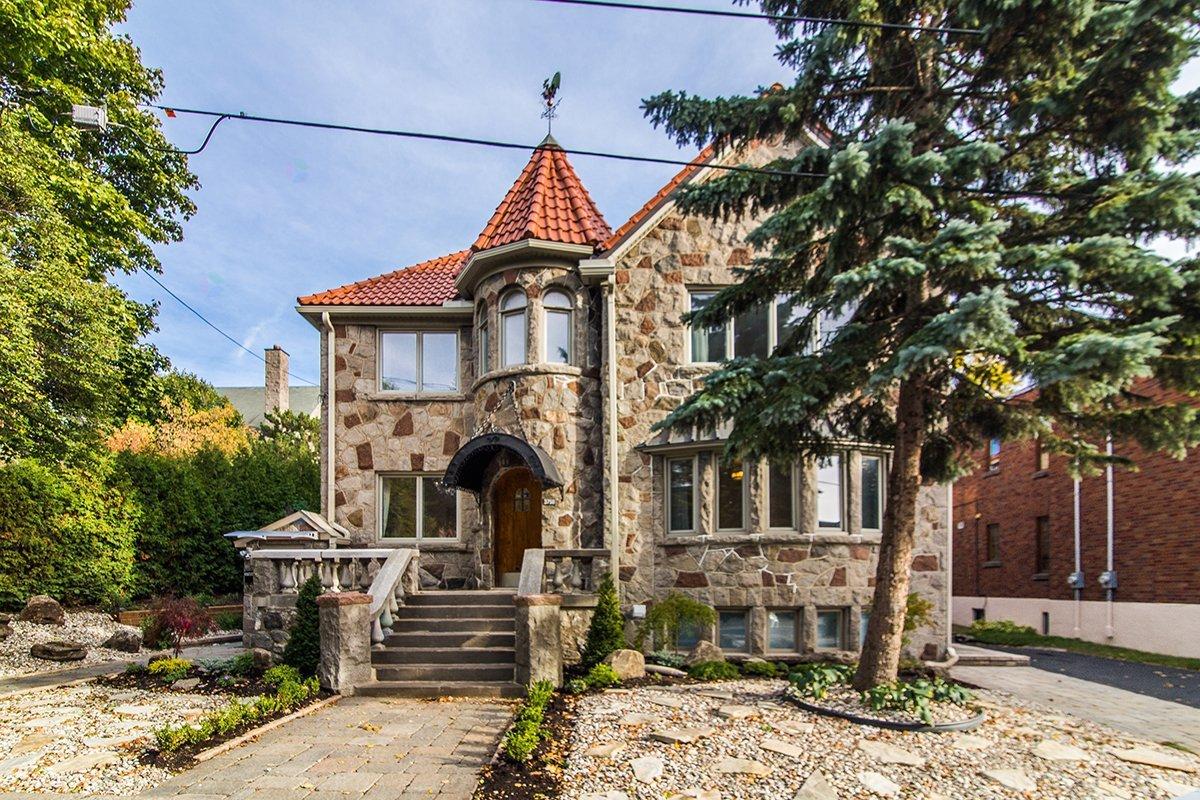 3750 Av. Lacombe