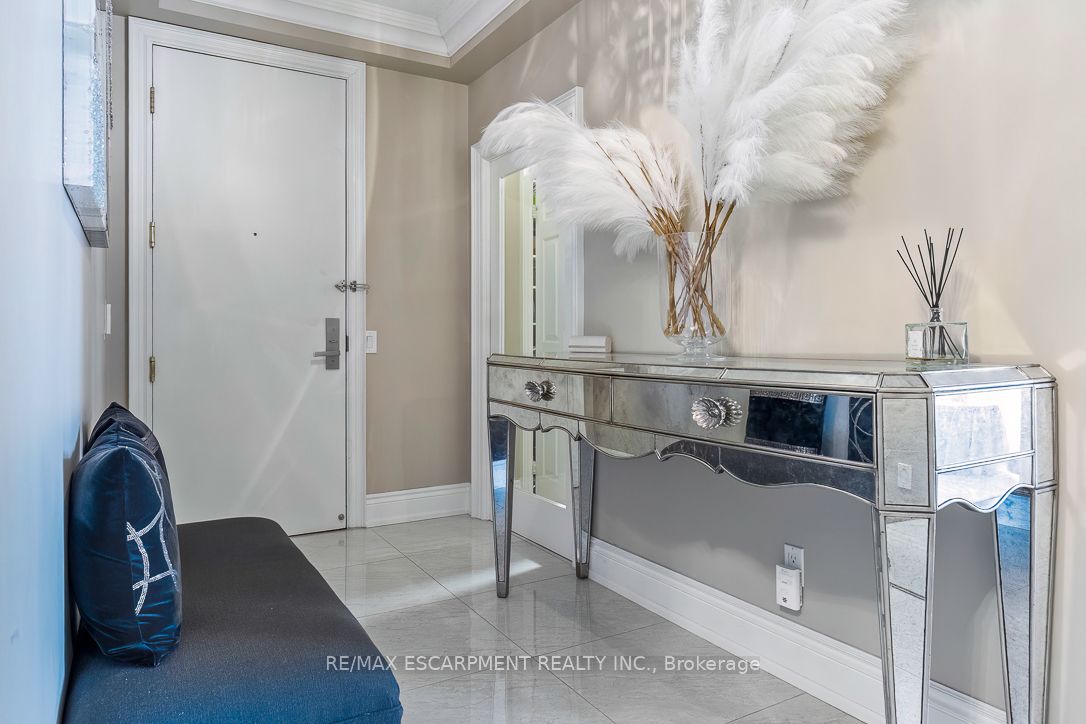 Additional image 6 of 2706-35 Kingsbridge Garden Circle, Mississauga, ON, L5R 3Z3