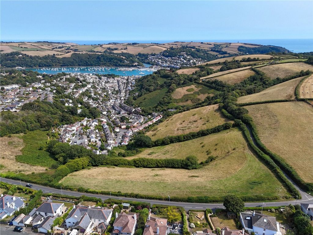 Land for saleDartmouth TQ6