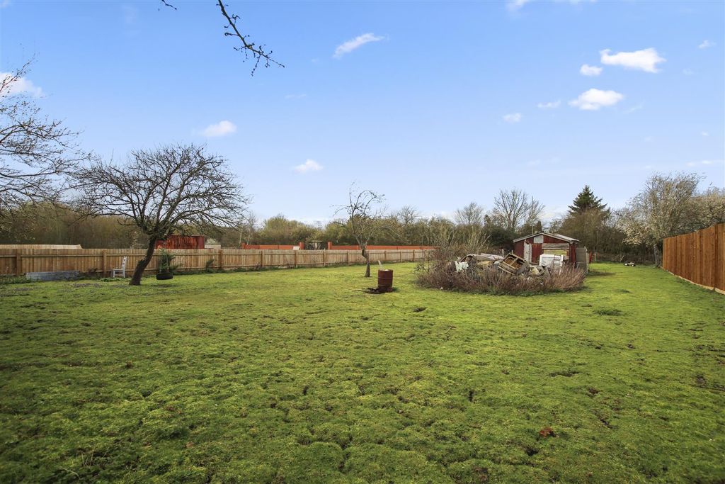 Additional image 8 of Land for saleAlexandra Road, Rushden NN10
