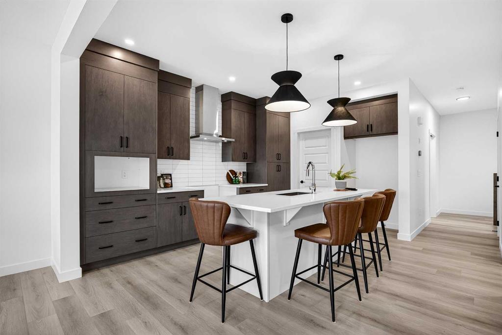 Additional image 2 of 214 Bayview Park SW, Airdrie, AB, T4B 4G2