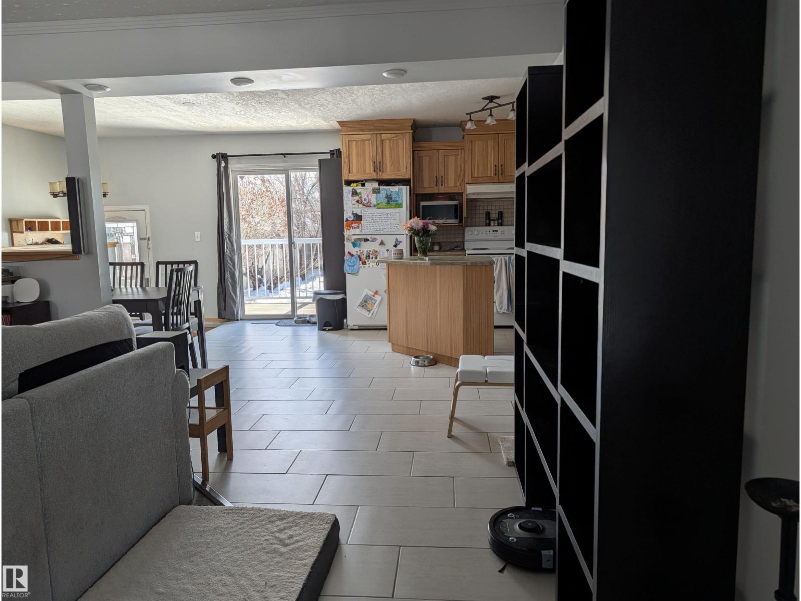 Additional image 3 of 5524 47a Street, Whitecourt, AB, T7S1A4