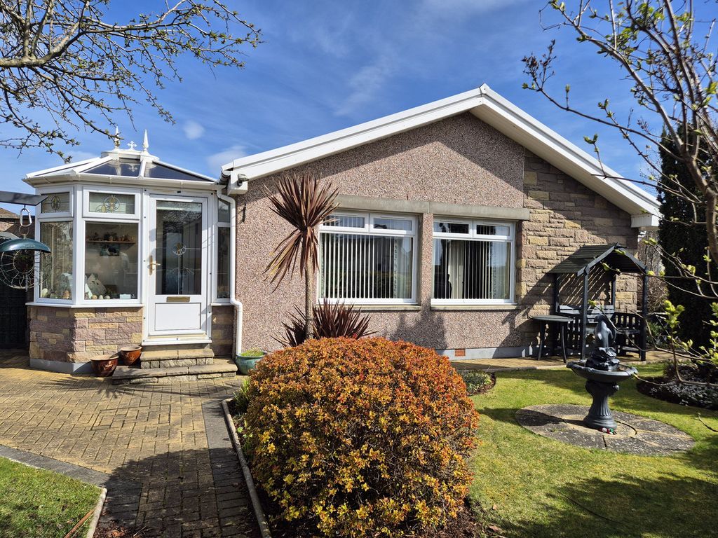 3 bed detached bungalow for saleWester Links, Fortrose IV10