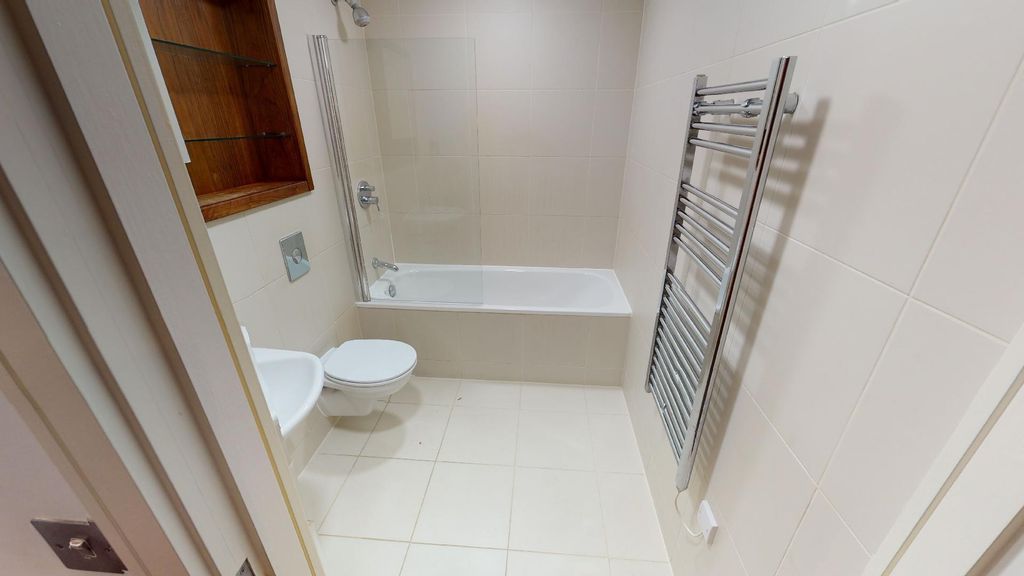 Additional image 9 of 2 bed flat for saleAdmiral House, Newport Road, Cardiff CF24