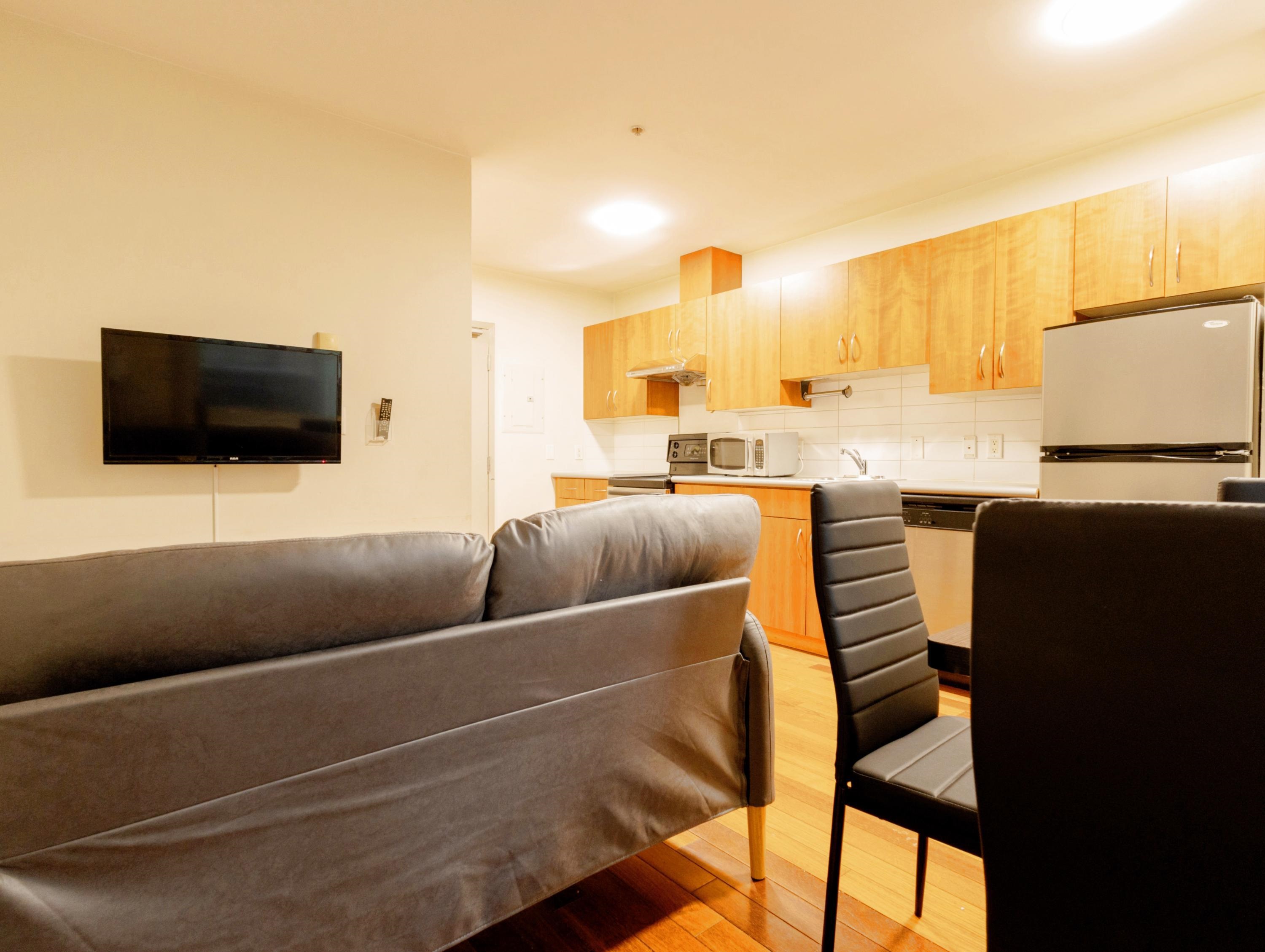 Additional image 3 of 303-440 Richards Street , Vancouver, BC, V6B 2Z3