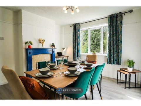Stanley Park Avenue North, Liverpool L4