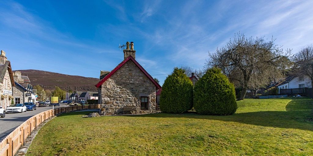 Additional image 13 of 3 bed detached house for saleJuniper Cottage, Mar Road, Braemar, Aberdeenshire AB35