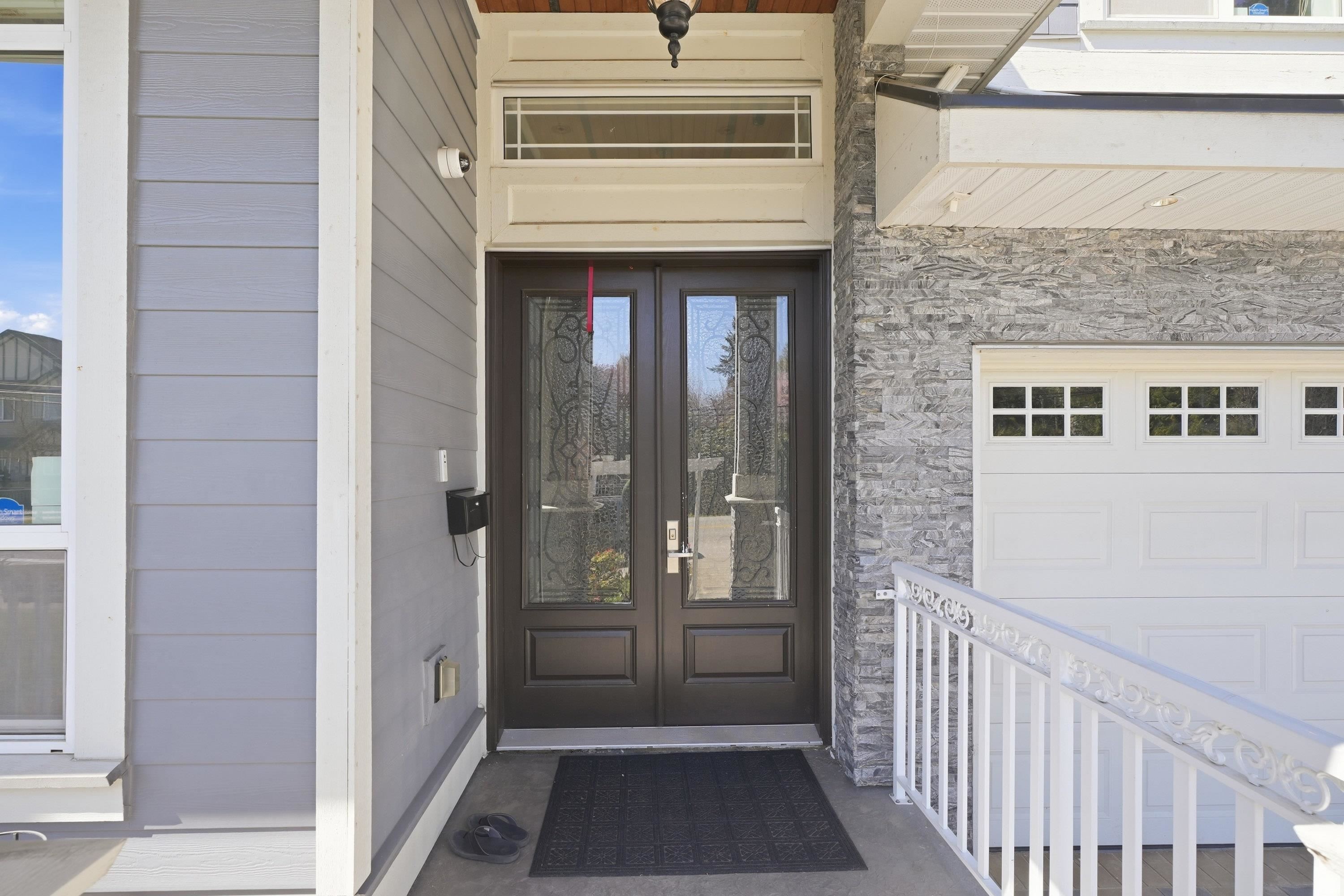 Additional image 4 of 6559 142 Street, Surrey, BC, V3W 5M5