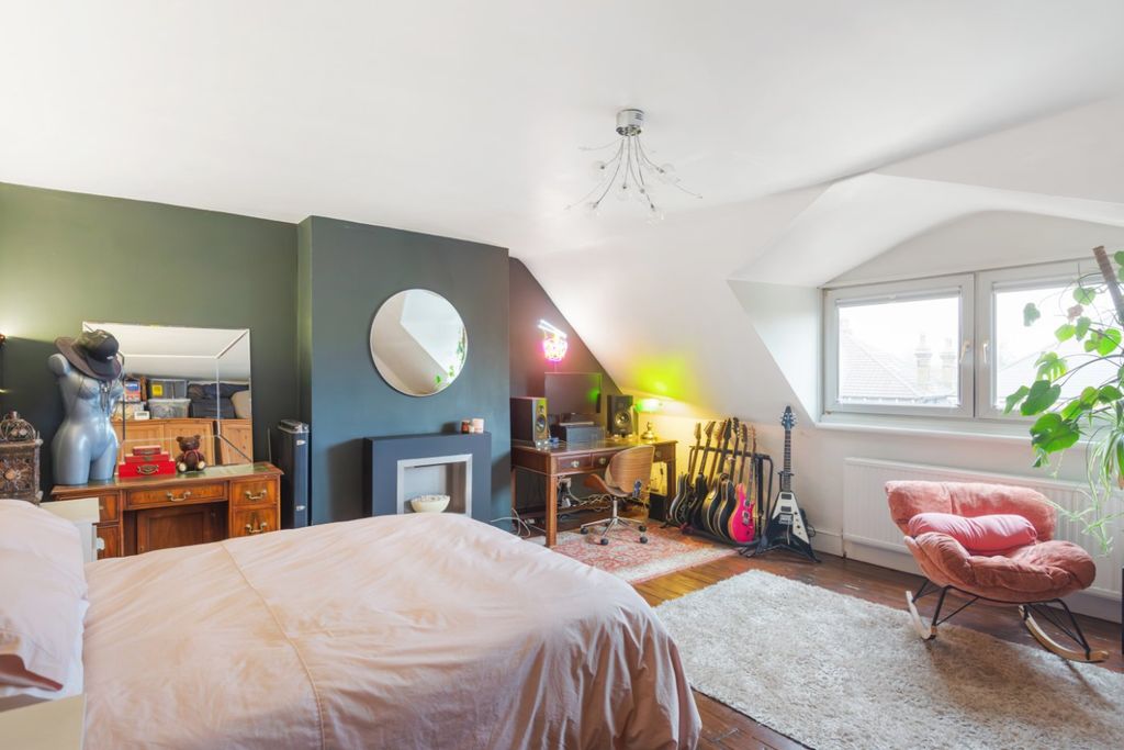 Additional image 9 of 3 bed flat for saleBeckenham Road, Beckenham BR3