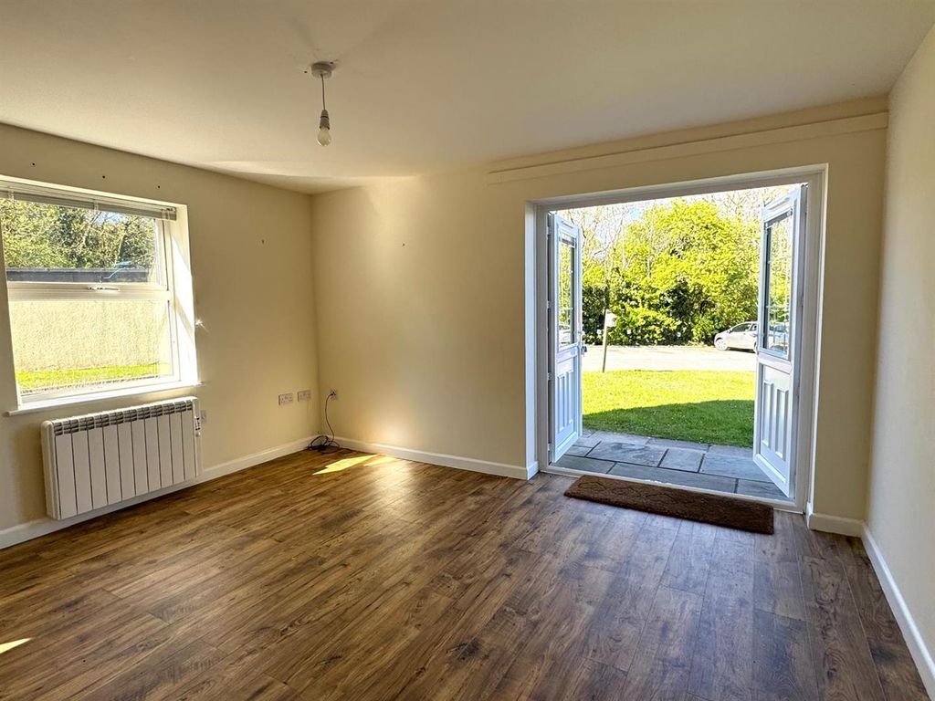 2 bed flat for saleLinton, Bromyard HR7 photo 5