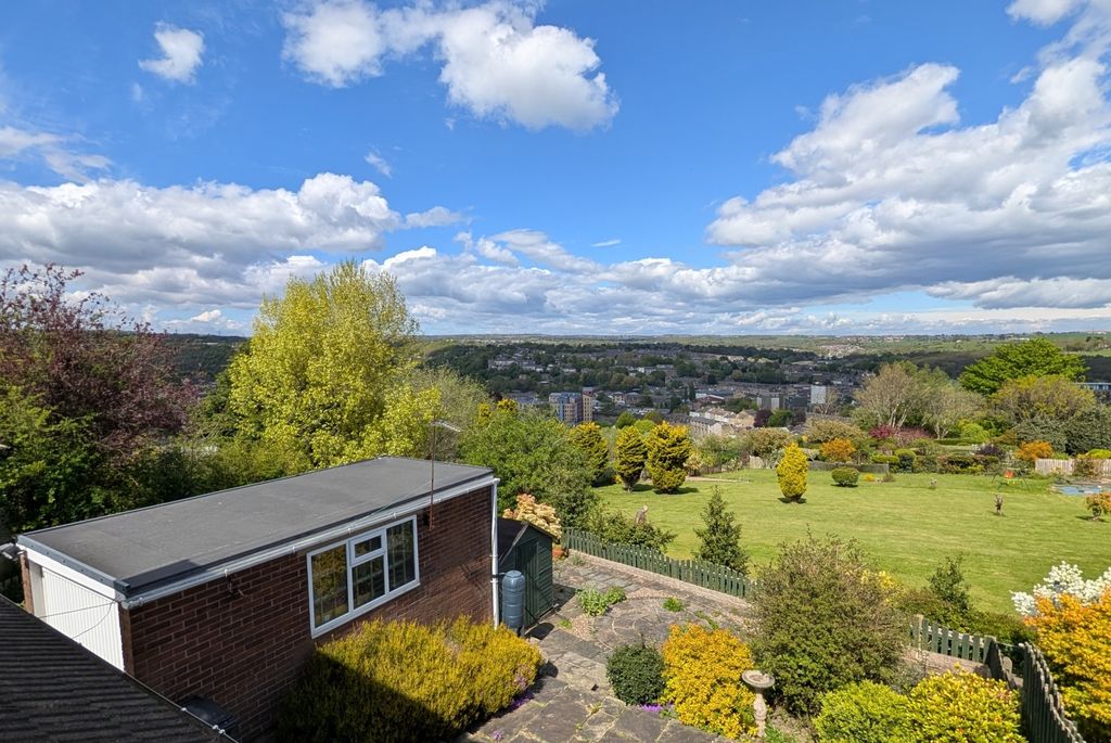 Additional image 13 of 3 bed semi-detached house for saleHealey Wood Crescent, Brighouse, West Yorkshire HD6