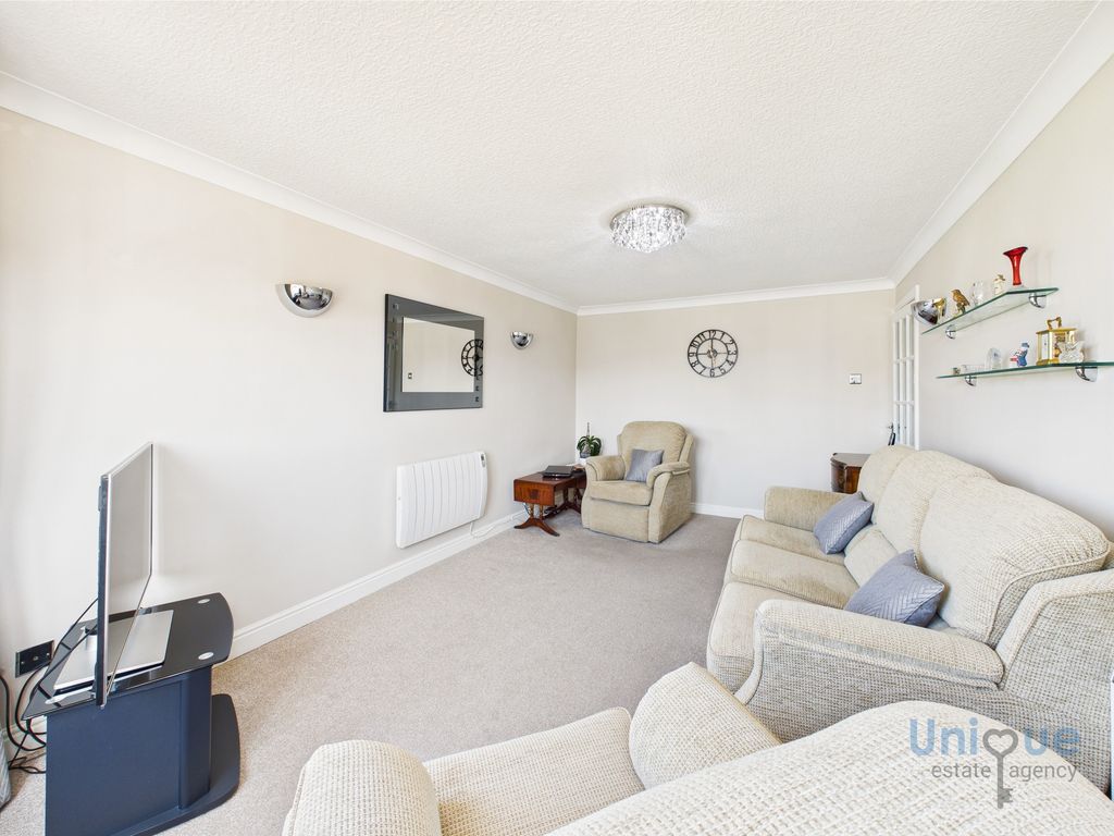Additional image 7 of 2 bed flat for saleDawlish Lodge, 421 Clifton Drive North, Lytham St. Annes FY8