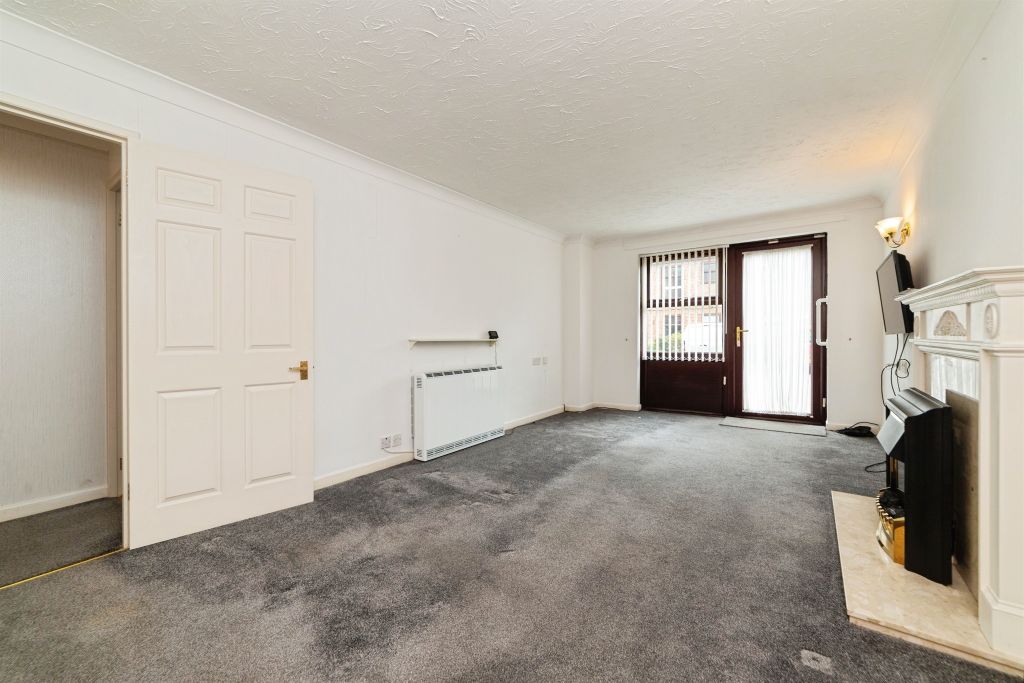 Additional image 8 of 1 bed flat for saleHigh Street, Baldock SG7