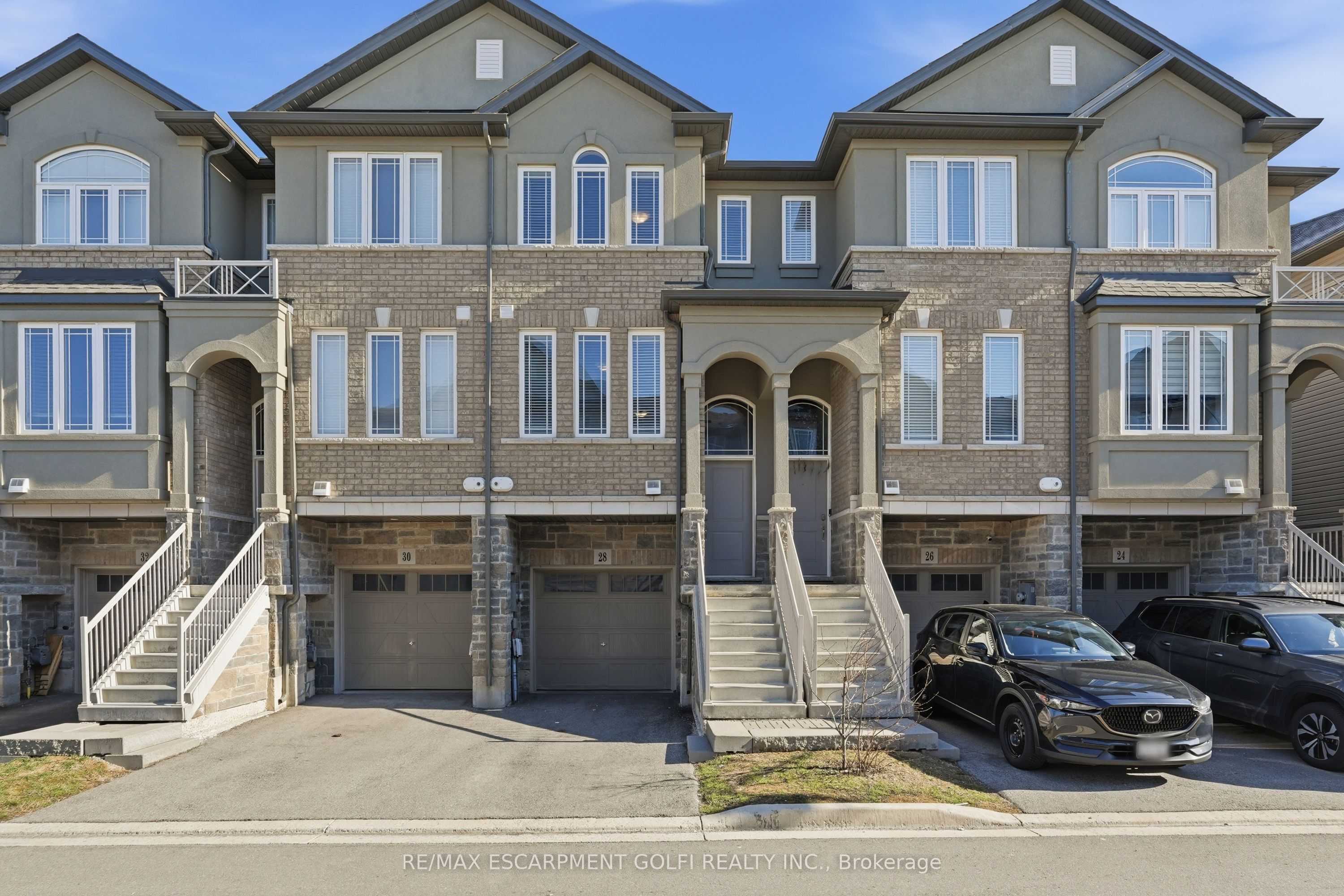 28 Aqua Lane, Hamilton, ON, L0R 1P0