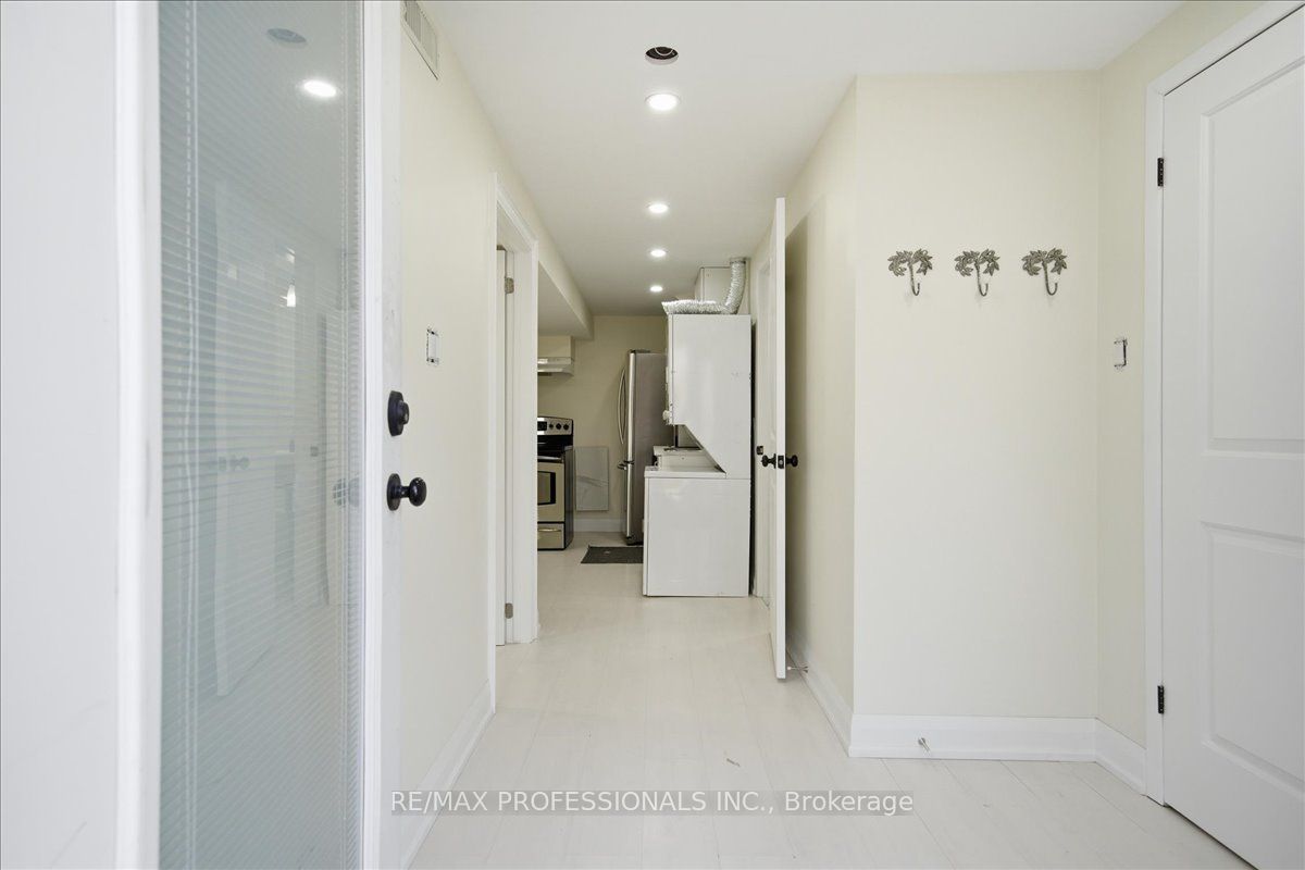 Additional image 2 of D-9611 Keele Street, Vaughan, ON, L6A 1M1