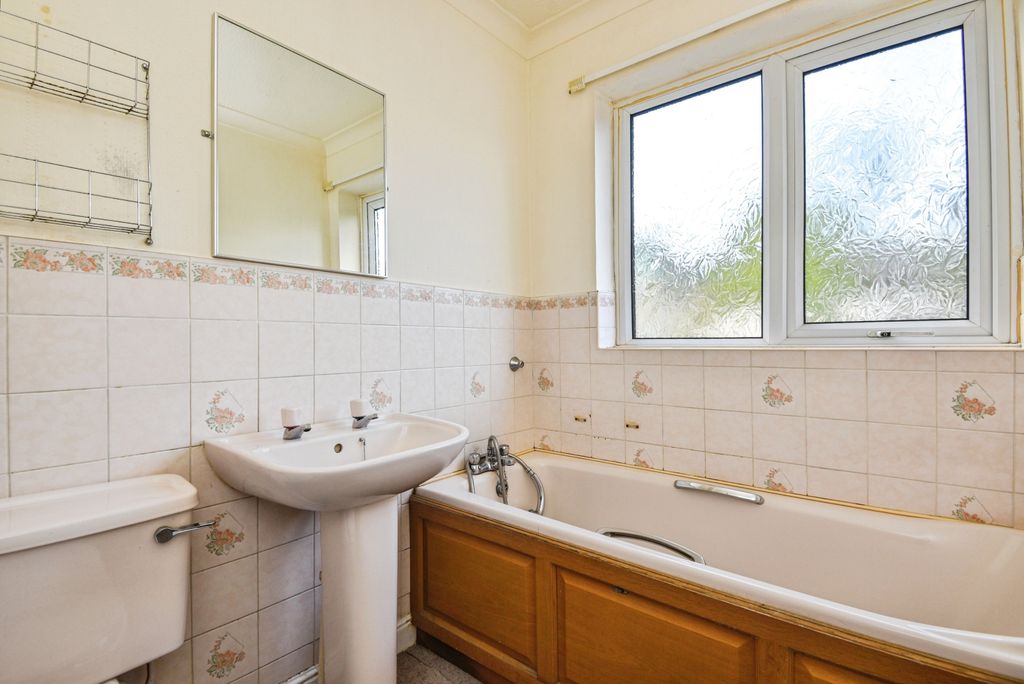 Additional image 11 of 1 bed flat for saleOak Street, Windermere LA23