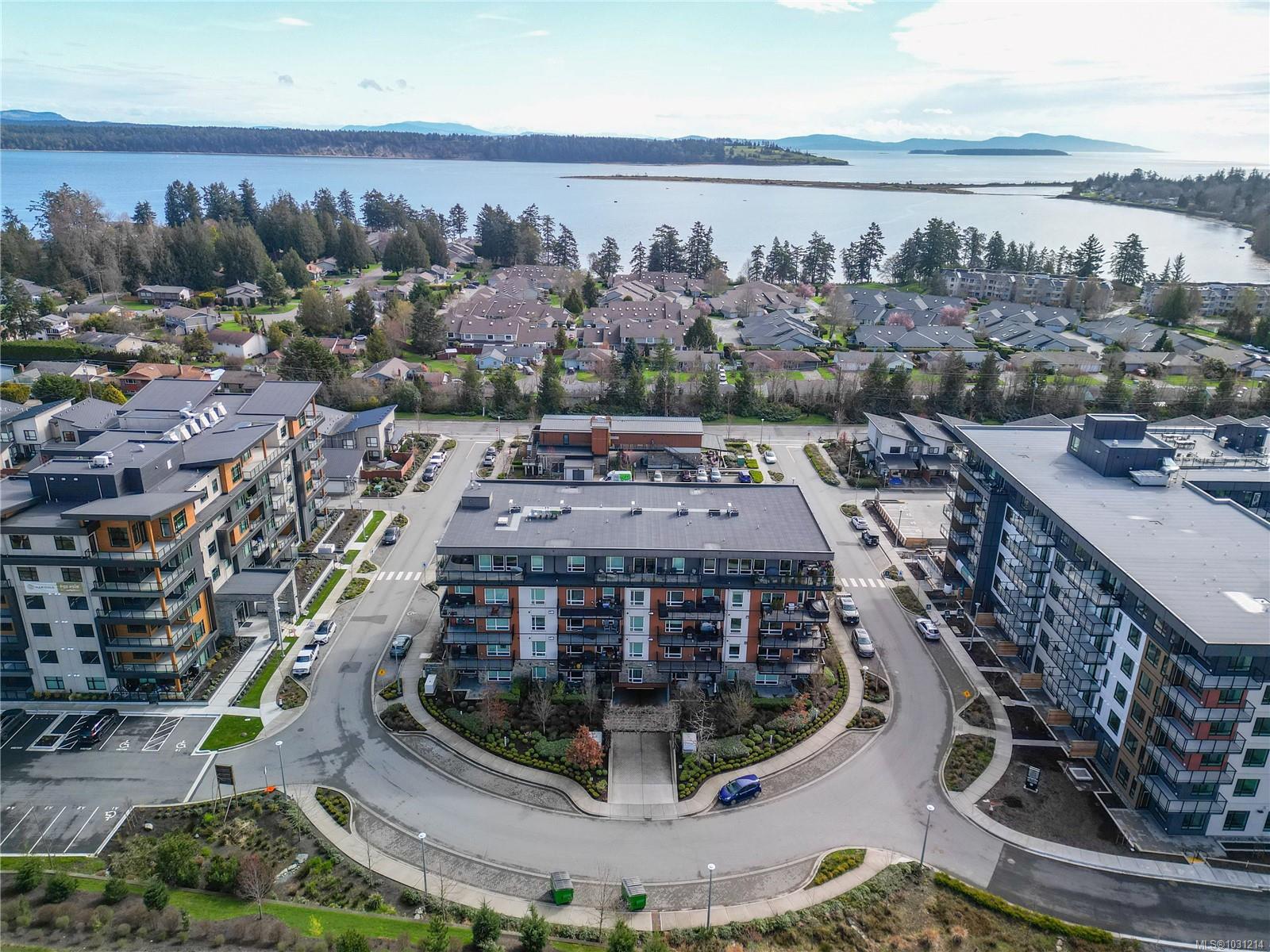 Additional image 6 of 402-2500 Hackett Crescent, Central Saanich, BC, V8M 0C1