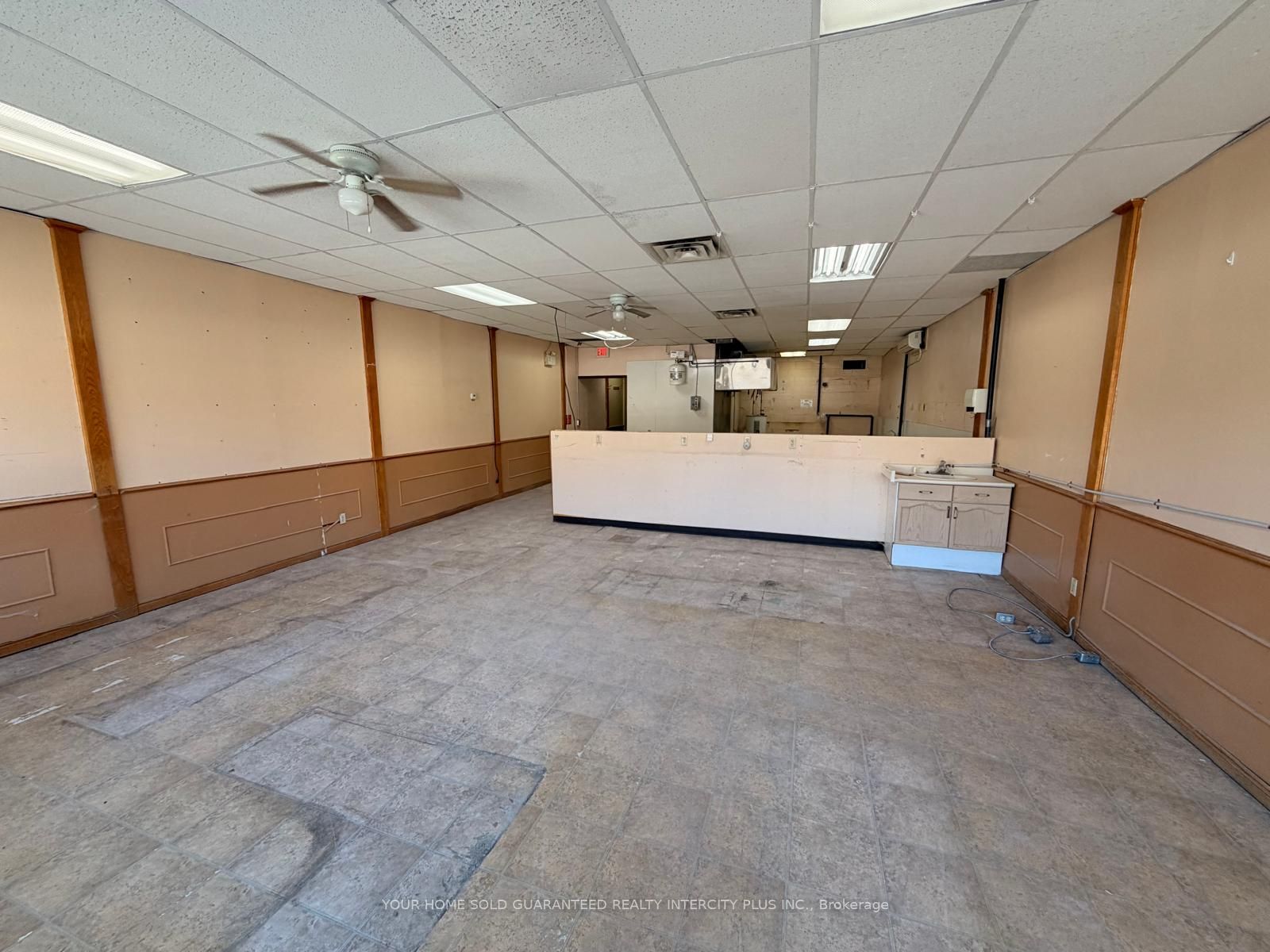 Additional image 3 of 2-350 Davis Drive, Newmarket, ON, L3Y 2N7