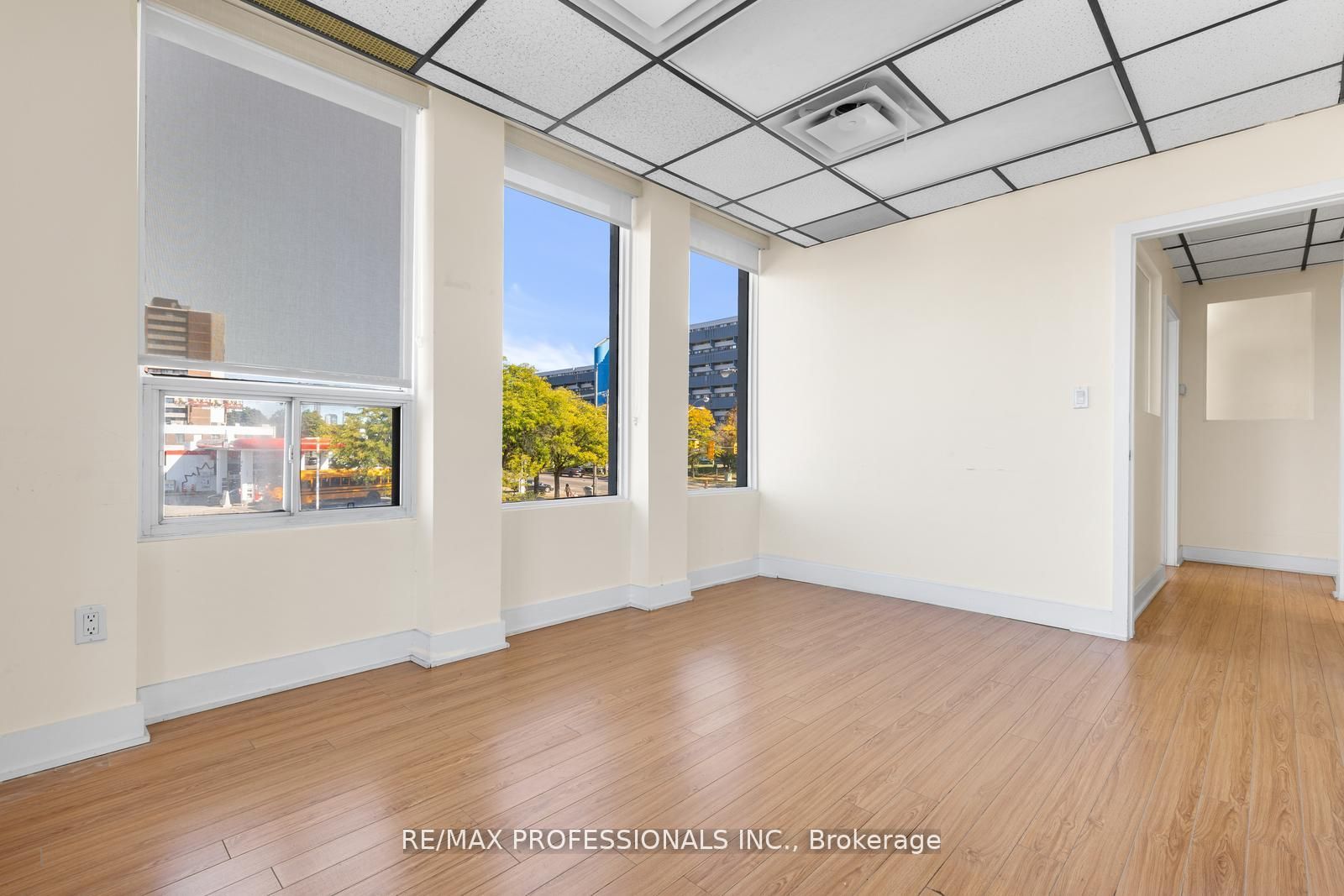Additional image 6 of 201-4640 Jane Street, Toronto, ON, M3N 2K5
