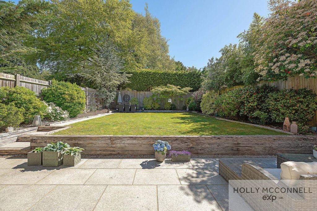 Additional image 31 of 6 bed detached house for saleBird In Hand Lane, Bromley BR1