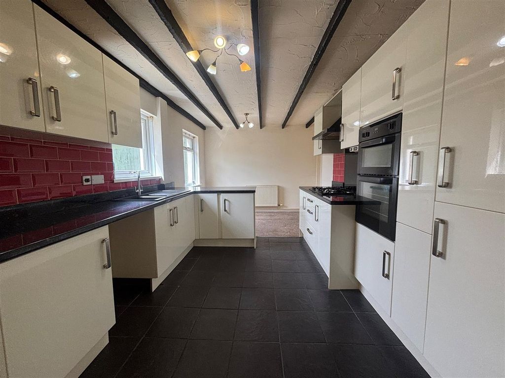 Additional image 3 of 3 bed end terrace house for saleHeol Y Dderwen, Nantgarw, Cardiff CF15