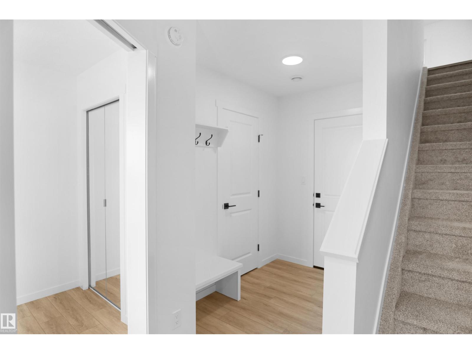 Additional image 5 of 18720 18 Avenue NW, Edmonton, AB, T6M3A8
