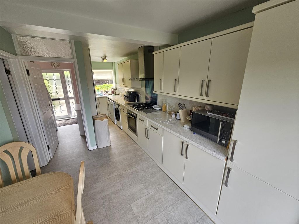 Additional image 8 of 3 bed terraced house for saleYew Tree Close, Pentrebane, Cardiff CF5