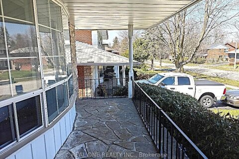 Additional image 8 of 22 Kenmanor Boulevard, Toronto, ON, M1W 1R7