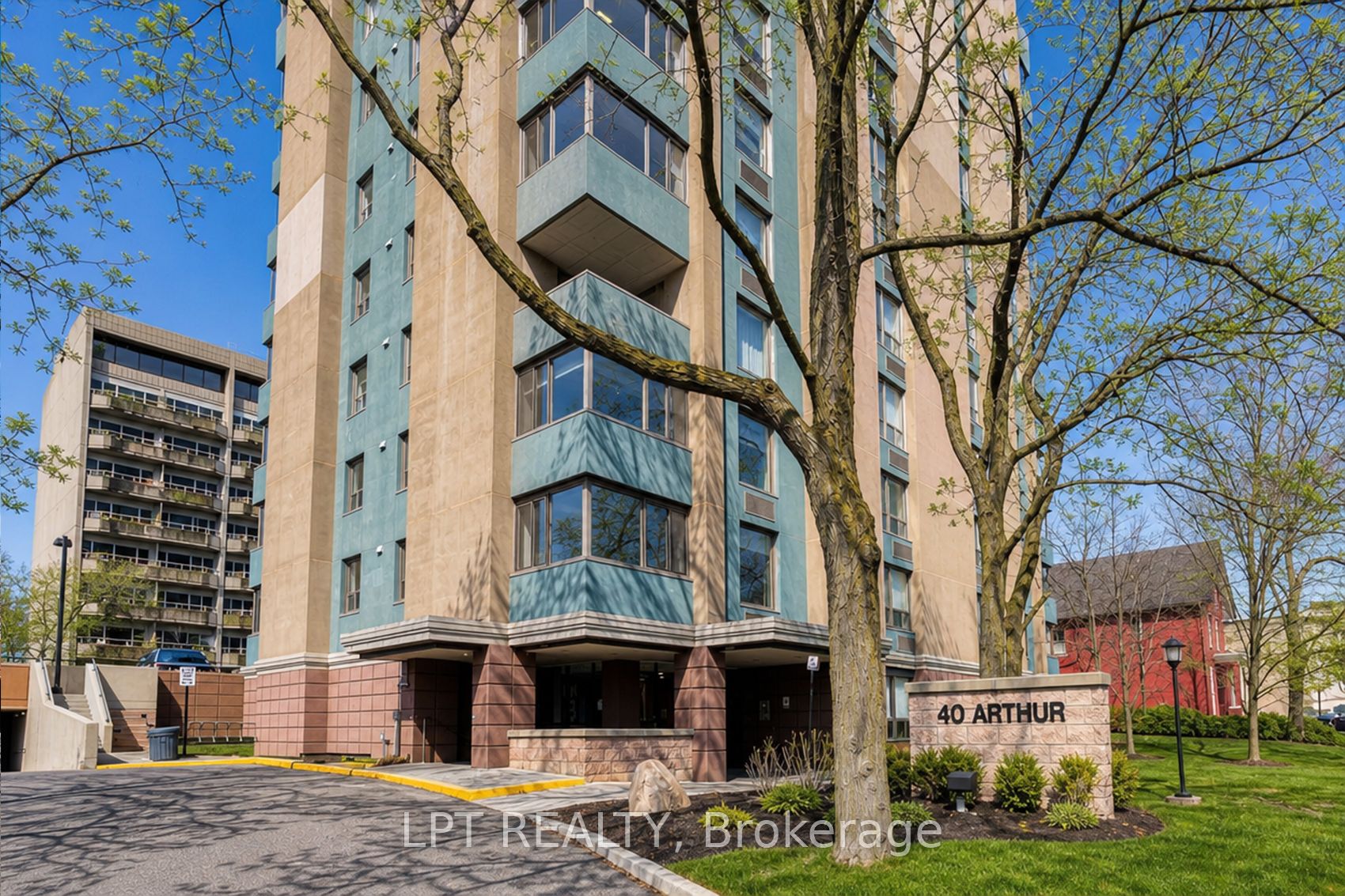 703-40 Arthur Street, Ottawa, ON, K1R 7T5