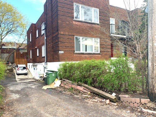 4998 Av. Dornal