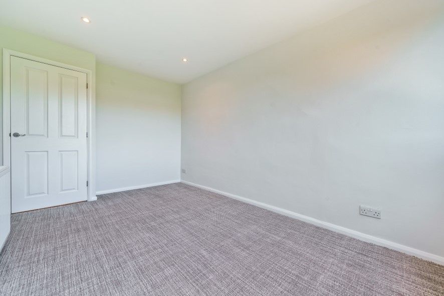 Additional image 9 of 2 bed flat for saleFirst Floor Flat At Yewgarth, New Road, Windermere, Cumbria LA23