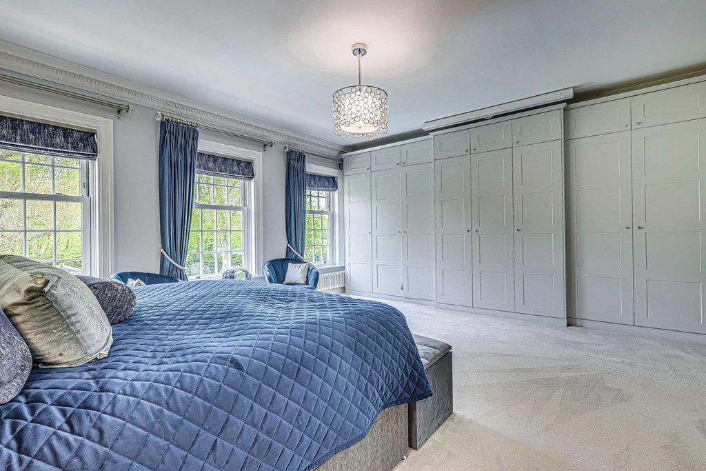 Additional image 32 of 5 bed detached house for saleBenfleet Road, Benfleet SS7