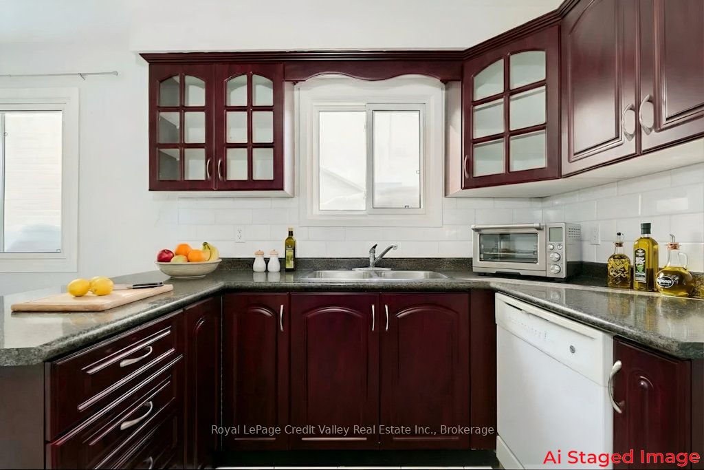 Additional image 6 of 376 Hansen Road N, Brampton, ON, L6V 3P7