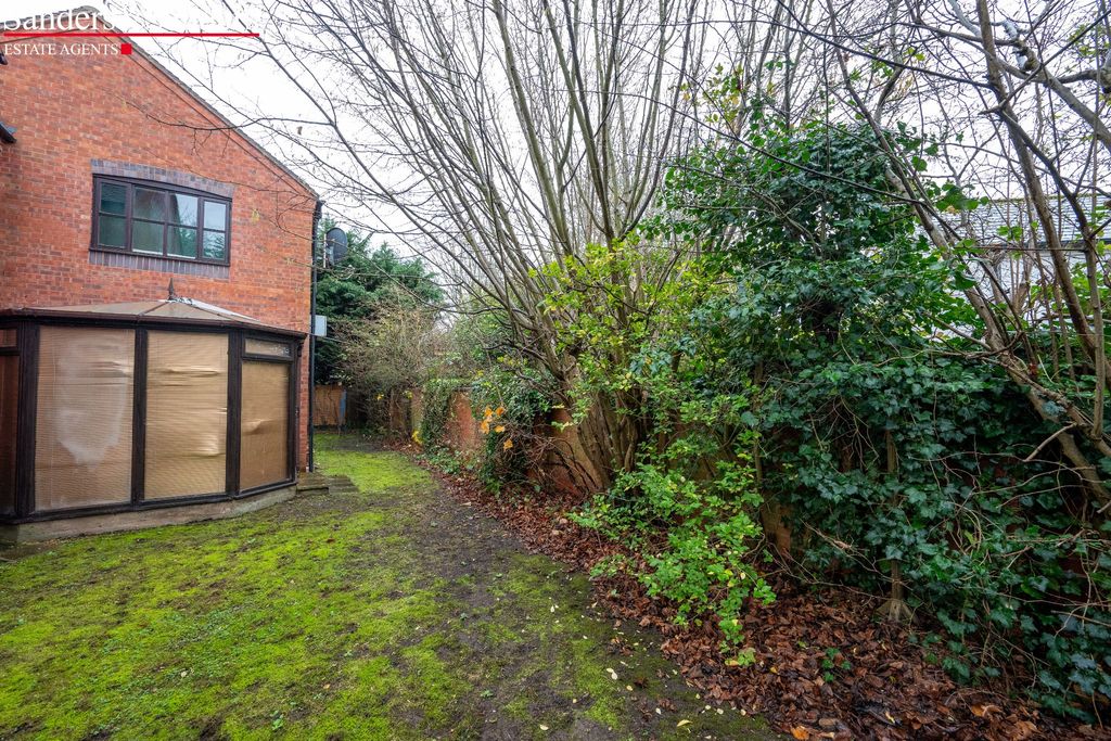 Additional image 15 of 2 bed flat for saleBryan Mews, Bidford-On-Avon, Alcester B50