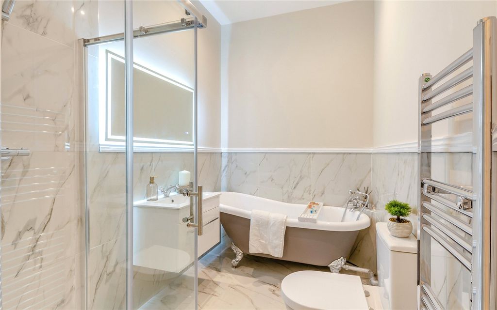 Additional image 9 of 2 bed flat for saleApartment 6, James Eadie Place, Ashbourne, Derbyshire DE6