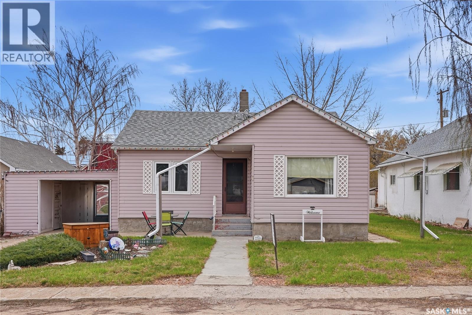 810 6th STREET
