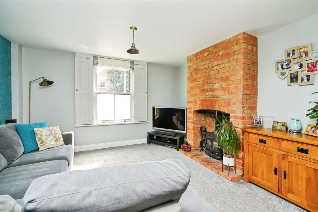 Additional image 3 of 3 bed terraced house for saleKings End, Bicester, Oxfordshire OX26