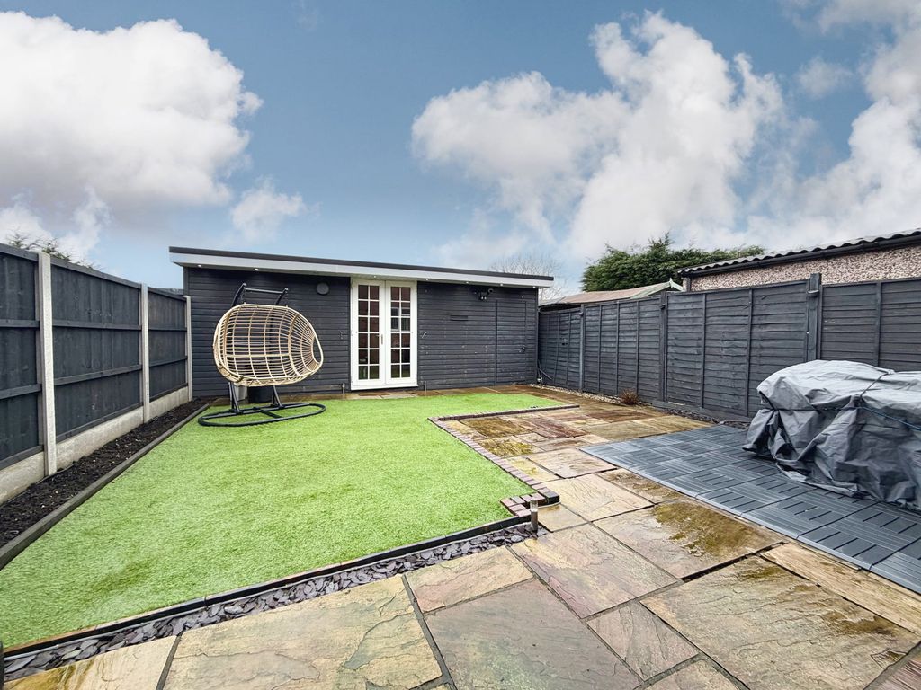 Additional image 4 of 3 bed semi-detached house for saleBewlay Close, Amblecote, Brierley Hill DY5