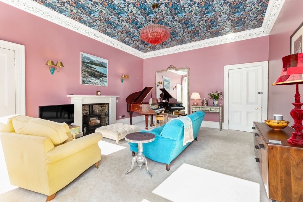 Additional image 3 of 4 bed flat for sale6 (2F1), Cambridge Street, West End, Edinburgh EH1