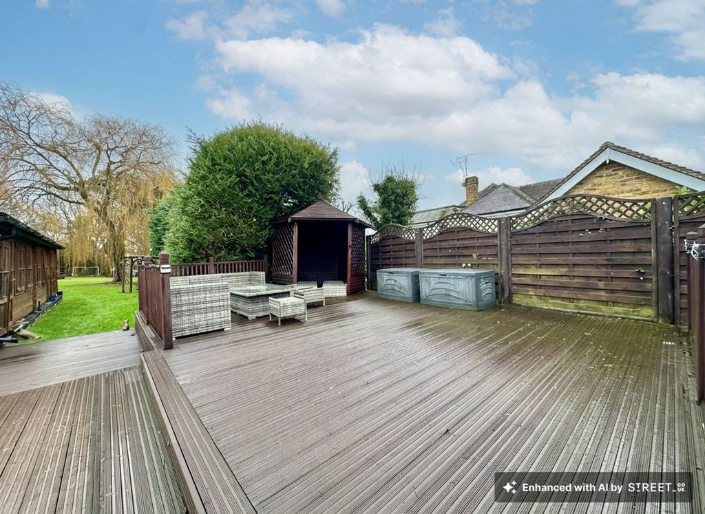 Additional image 42 of 5 bed detached house for saleNoak Hill Road, Billericay CM12
