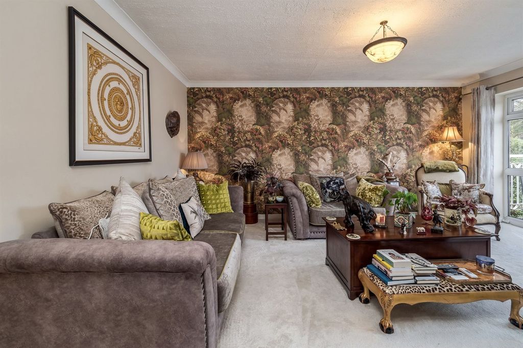 Additional image 5 of 2 bed flat for saleHurst Lea Court, Alderley Edge SK9