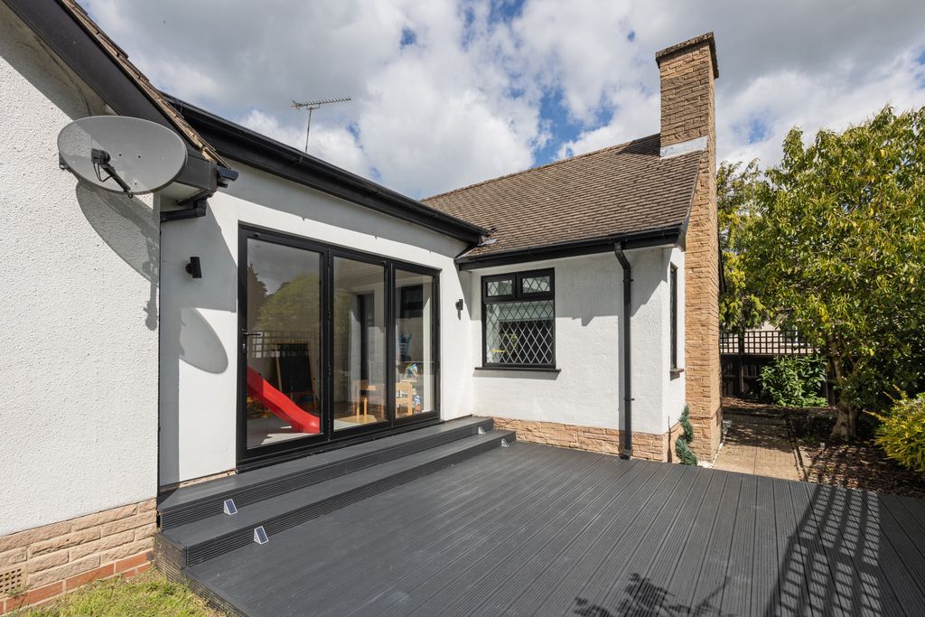 Additional image 17 of 3 bed detached bungalow for salePark Lane, Castle Donington DE74