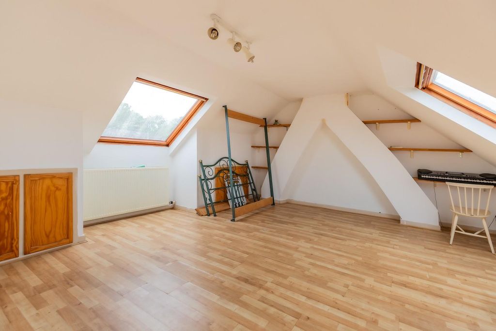 Additional image 22 of 4 bed semi-detached house for saleSolva Avenue, Cardiff CF14