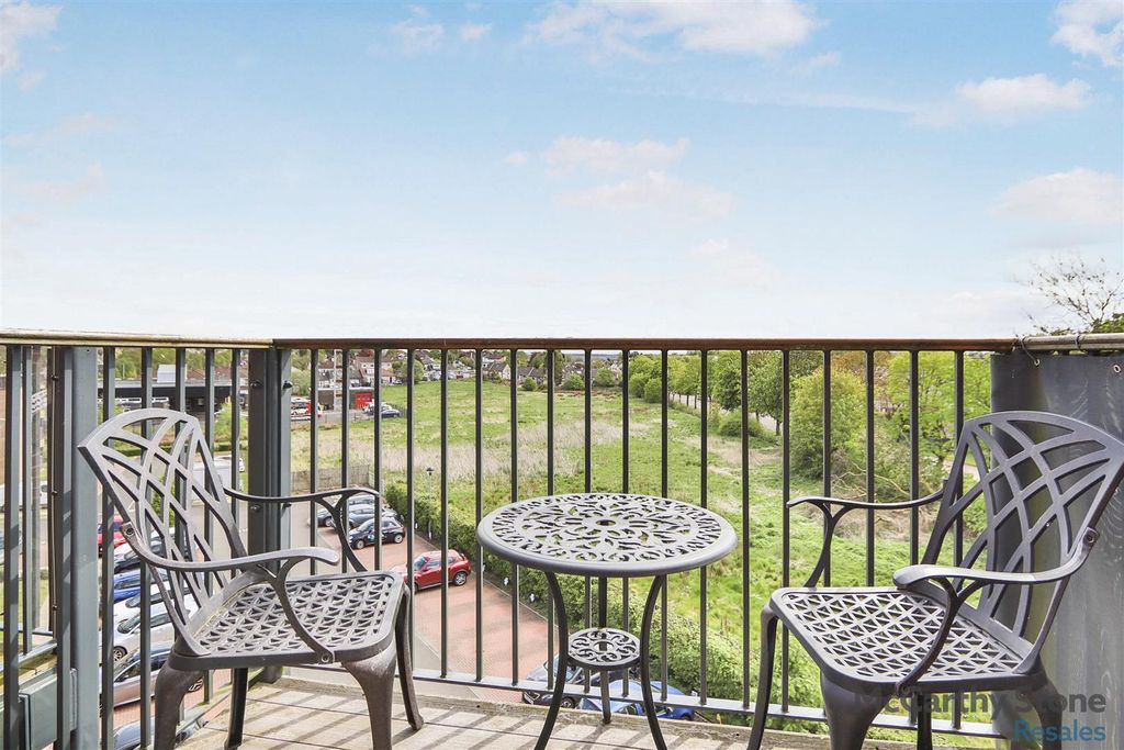 Additional image 3 of 1 bed flat for saleRiverwood, 101 Craigdhu Road, Milngavie G62