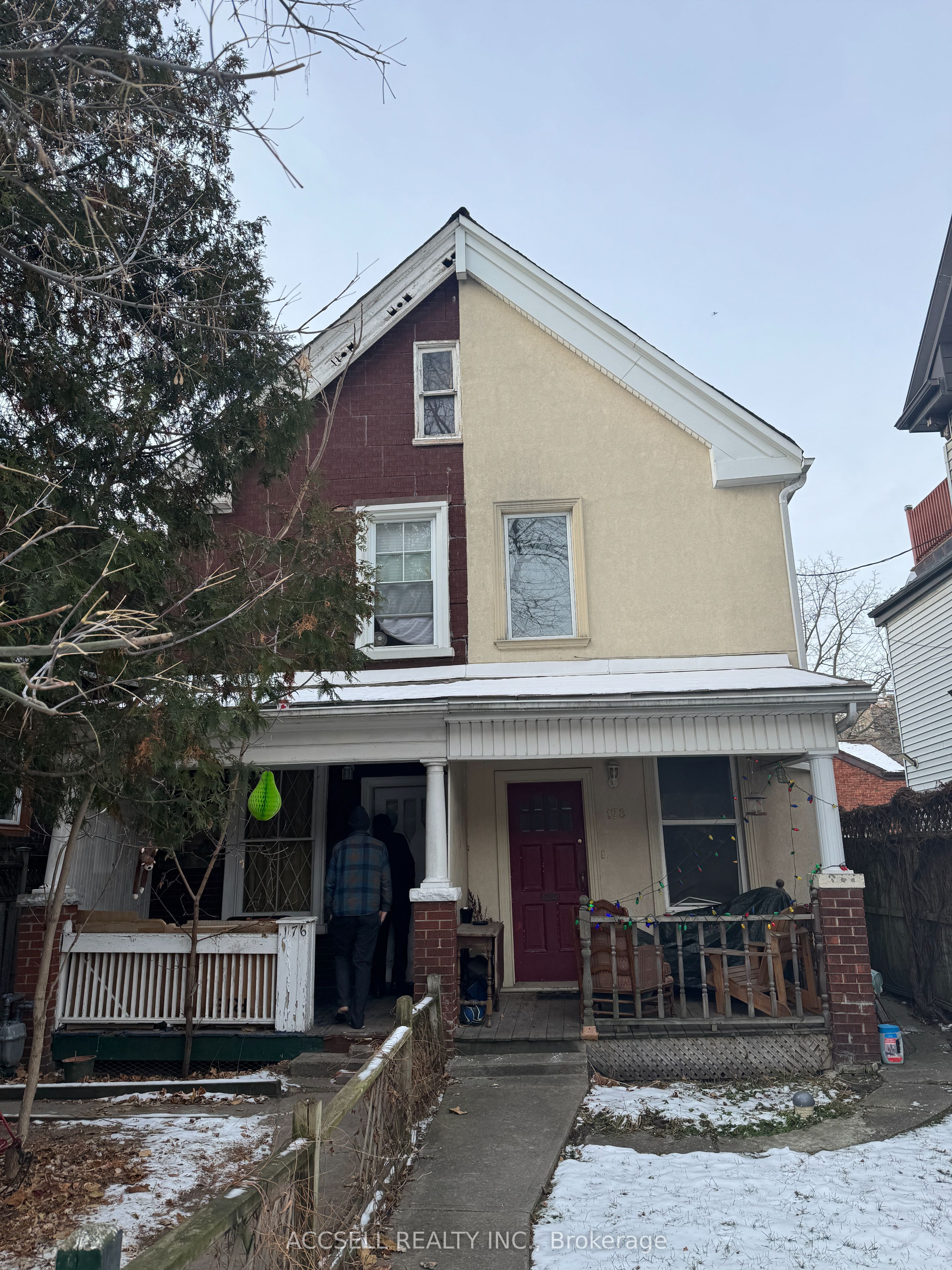 176 Brunswick Avenue, Toronto, ON, M5S 2M5