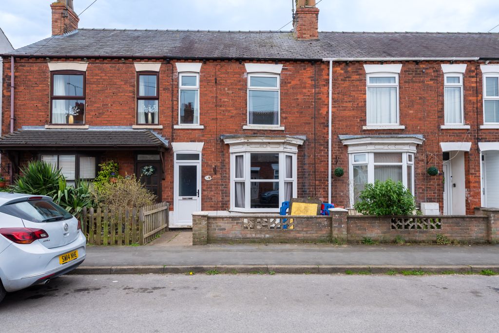 3 bed terraced house for saleSilver Street, Barnetby DN38