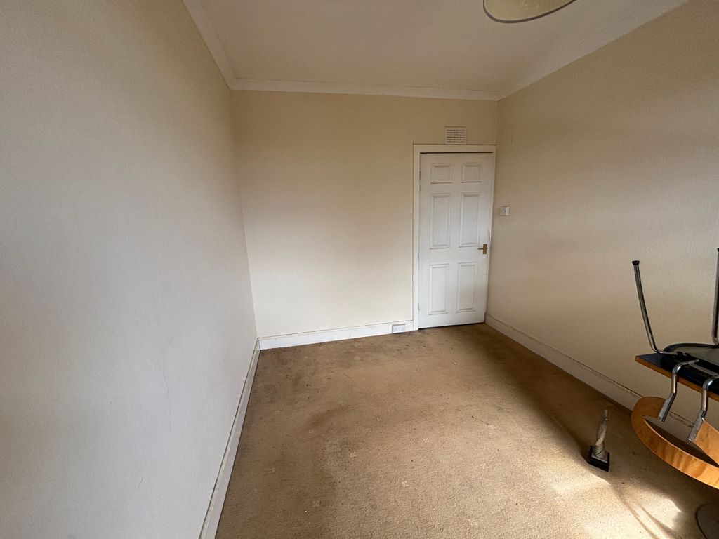 Additional image 5 of 2 bed flat for sale59 Lynn Avenue, Dalry, North Ayrshire KA24