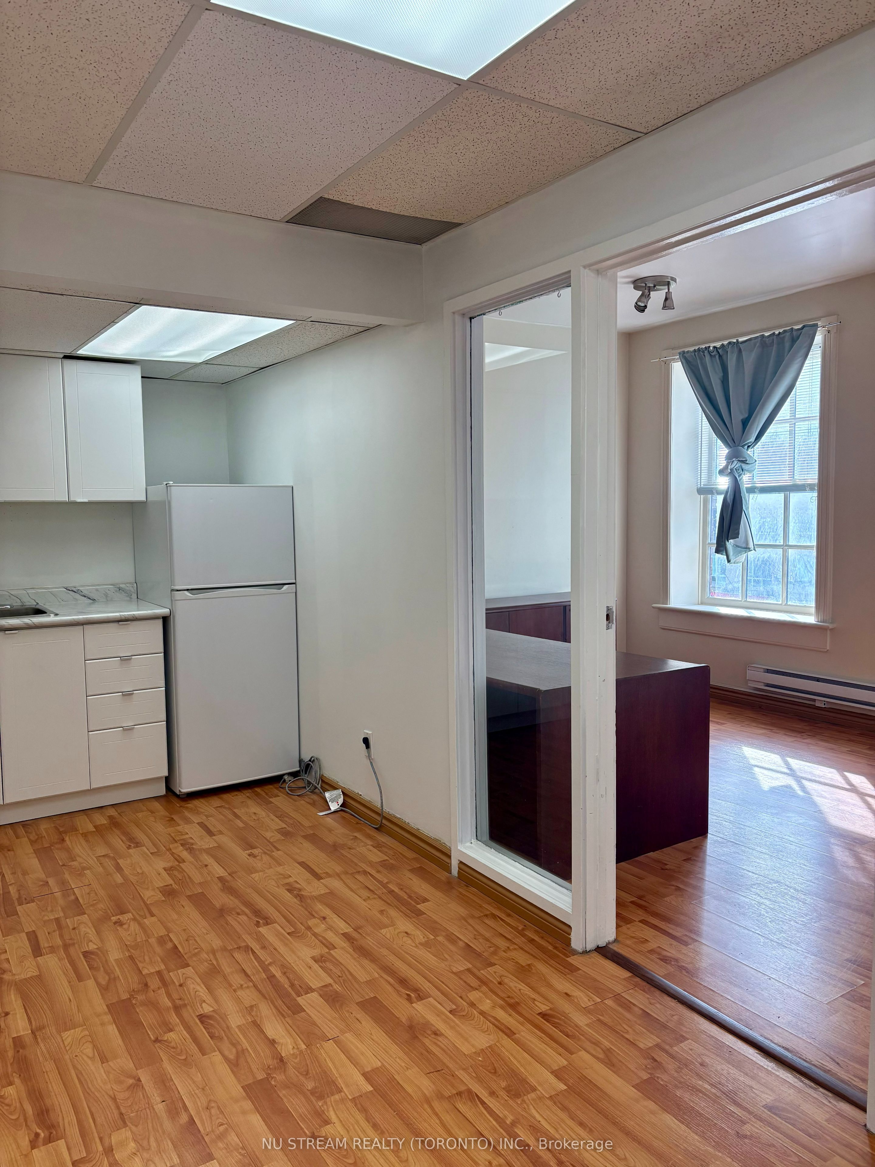 Additional image 6 of 302-100 Front Street E, Toronto, ON, M5A 1E1