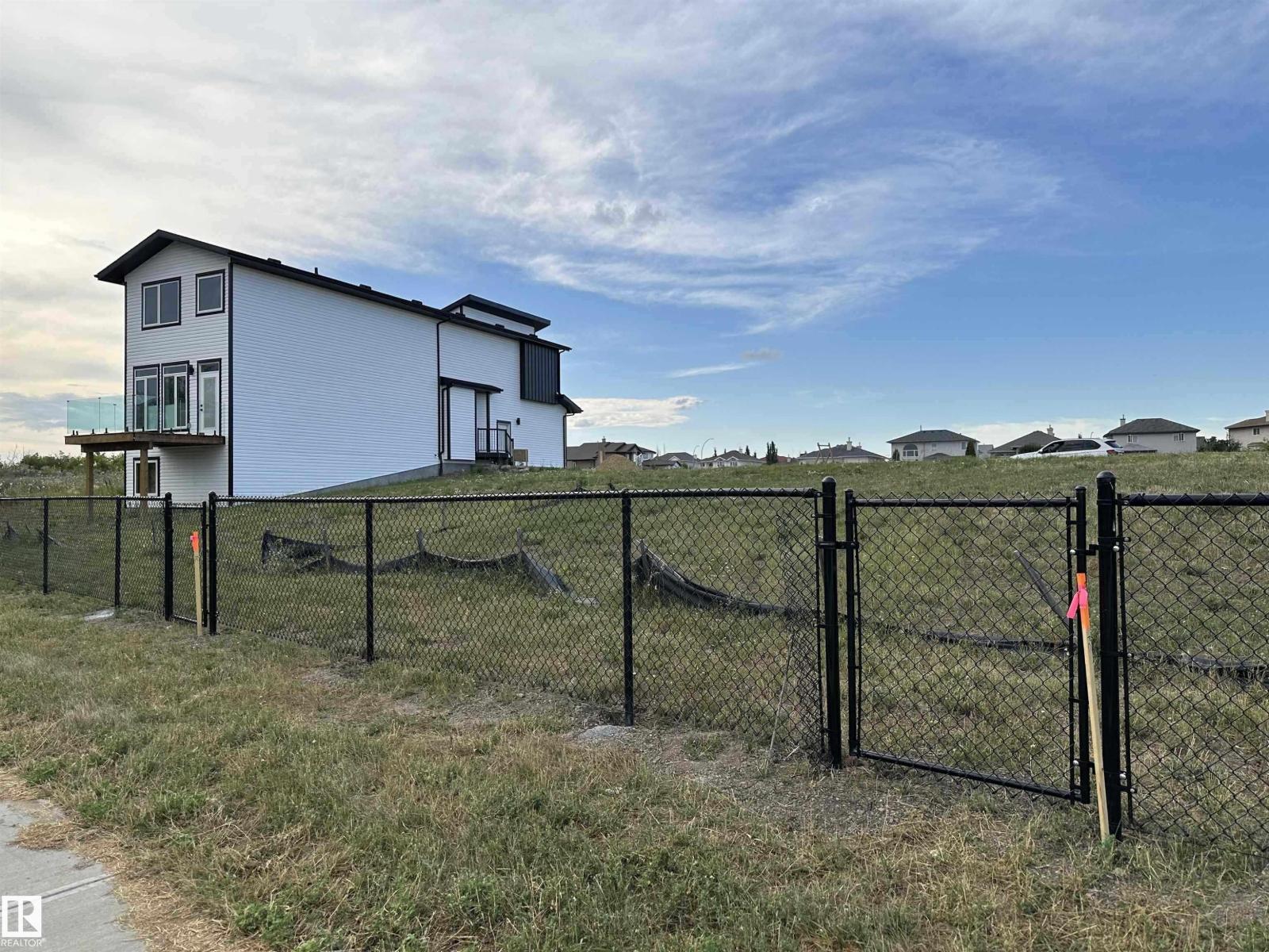 Additional image 5 of 9227 156 Avenue NW, Edmonton, AB, T5Z0S4